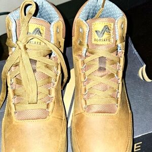 Forsake Phil Mens 9.5 brand new